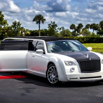 VIP+Limo+Service+Rolls+Royce+Phantom+Stretch+Limo+Exterior+09