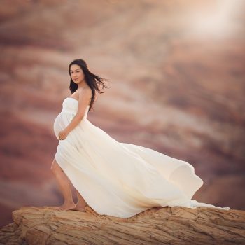 Maternity-Photographer